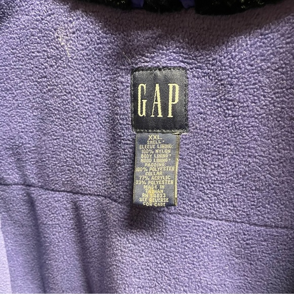 GAP Kids Water Resistant Winter Parka Jacket - Picture 4 of 6